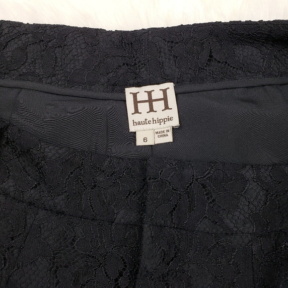 Haute Hippie Black Lace Scalloped Shorts - Picture 4 of 7